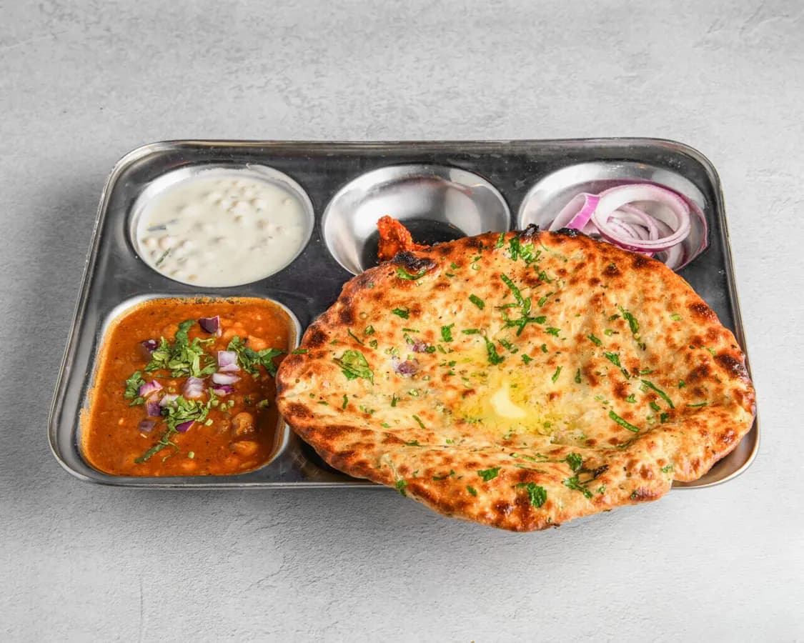 Paneer Onion Kulcha Thali